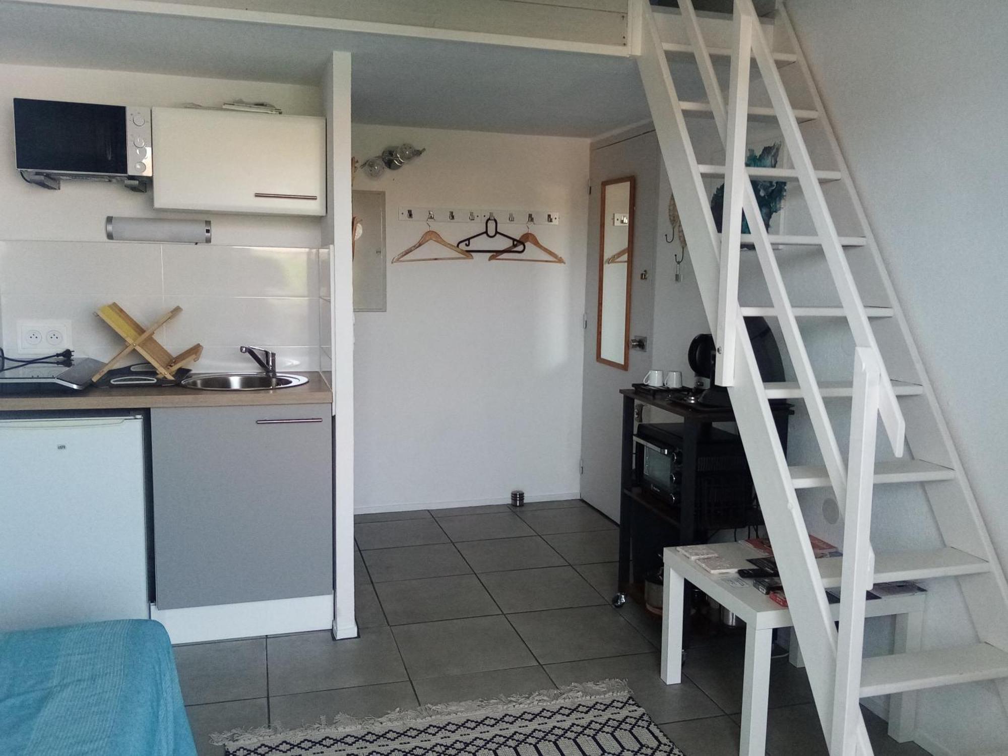 Stylish Studio Close To Beach In Residence With Pool Narbonne Exterior foto